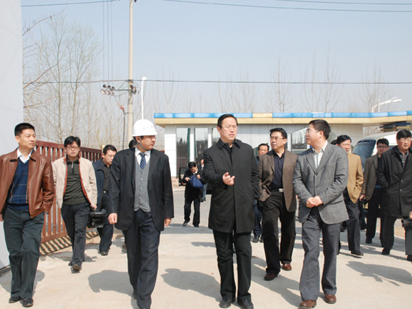 �ȷ���ί��ӛ�w����ҕ���_�l�^�Ŀ����